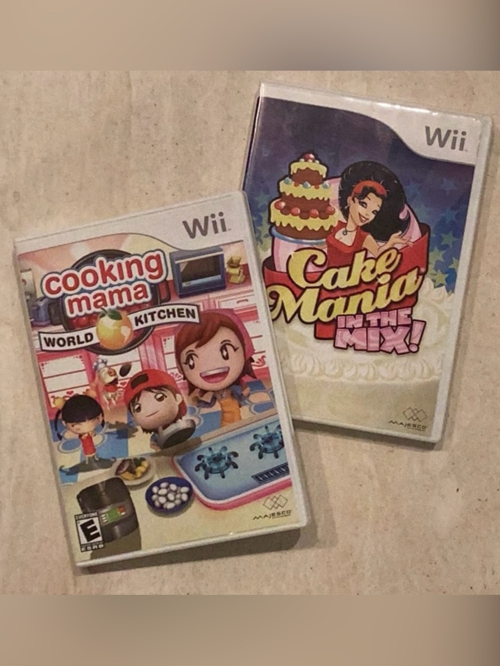Cooking Mama World Kitchen Nintendo Wii Game & Cake Mania In The Mix Games Lot